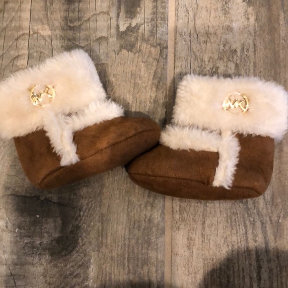 mk newborn shoes